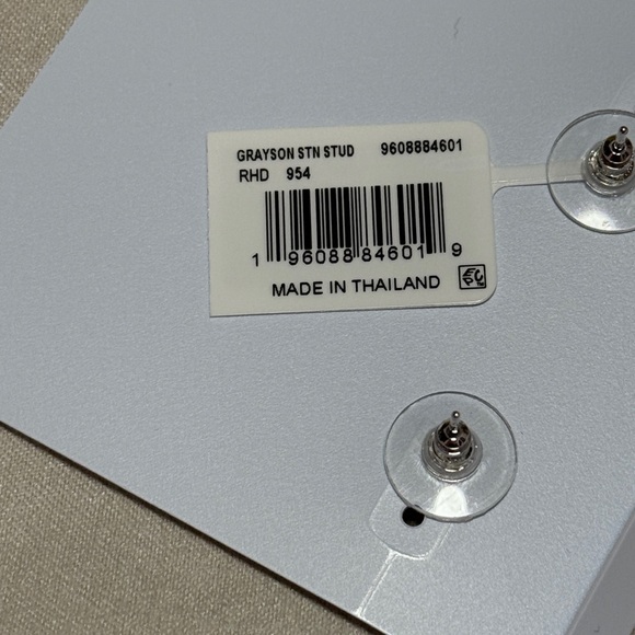 NWT Kendra Scott Grayson Silver Stud Earrings in Pink Iridescent Mother-of-Pearl - Picture 7 of 7